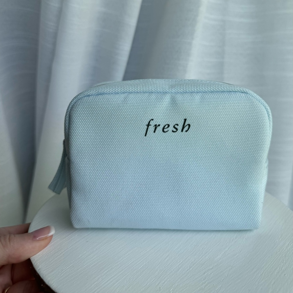 NEW ✨ FRESH cosmetics pouch in baby blue